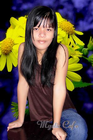 103383 - Nanette Age: 33 - Philippines